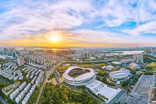 图片报：多特认为引进范迪克很难实现，但仍想签有名有经验的中卫